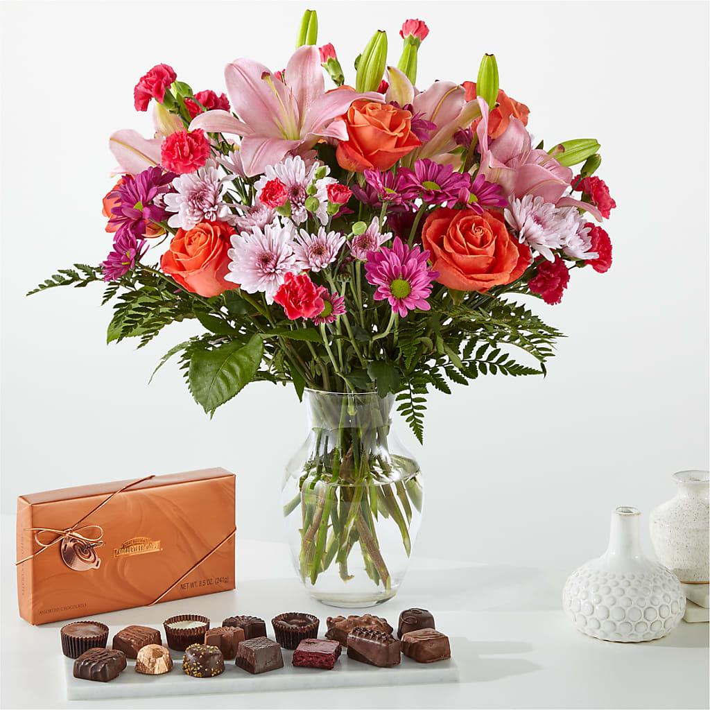 Light of My Life Bouquet and Chocolate Bundle – LILY'S FLORAL DESIGN & GIFTS, Aberdeen SD