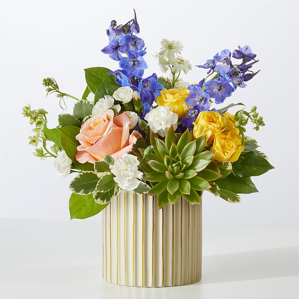 Cobalt Reverie Bouquet – LILY'S FLORAL DESIGN & GIFTS, Aberdeen SD