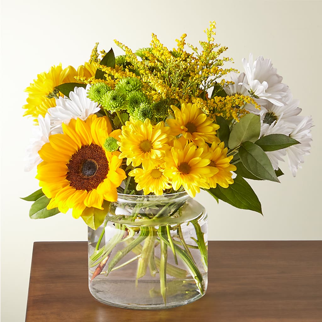 Hello Sunshine Bouquet – LILY'S FLORAL DESIGN & GIFTS, Aberdeen SD