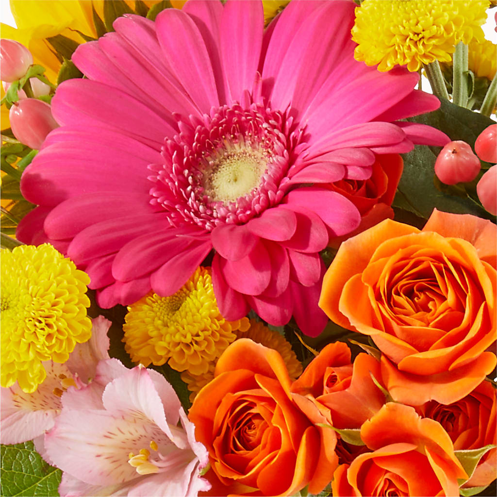 Florist Original Mixed Bouquet – LILY'S FLORAL DESIGN & GIFTS, Aberdeen SD