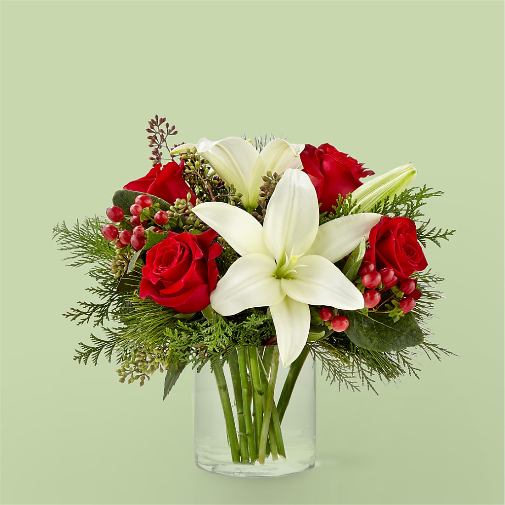 Glittering Lights Bouquet – LILY'S FLORAL DESIGN & GIFTS, Aberdeen SD