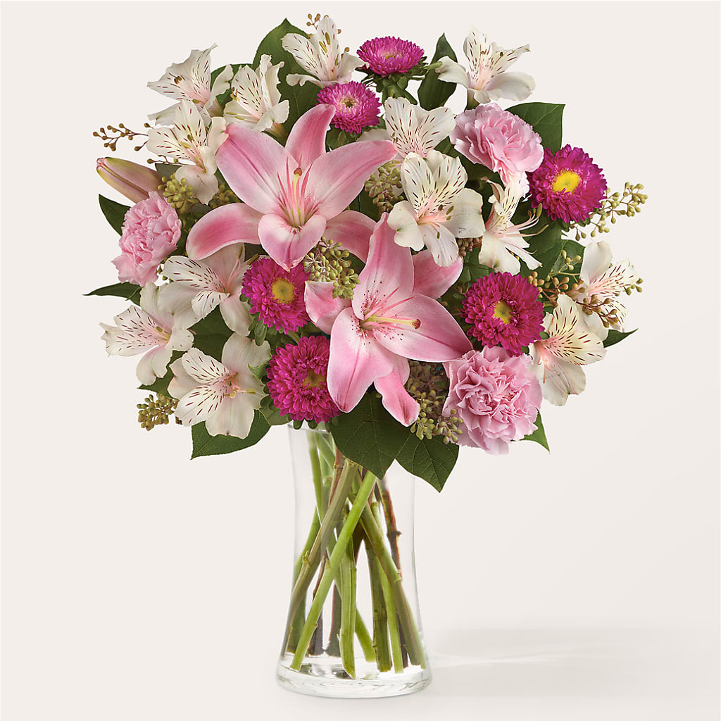 Feeling Fuchsia Bouquet – LILY'S FLORAL DESIGN & GIFTS, Aberdeen SD