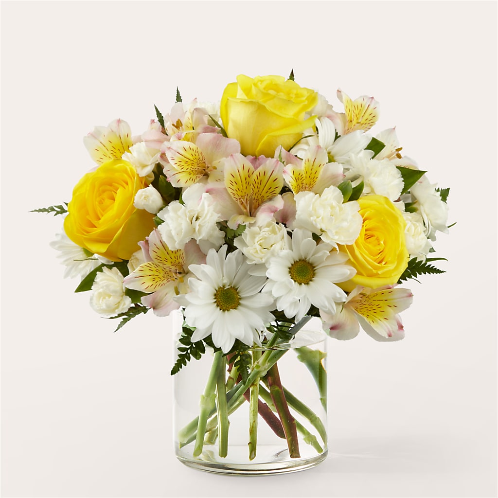 Gleeful Bouquet – LILY'S FLORAL DESIGN & GIFTS, Aberdeen SD