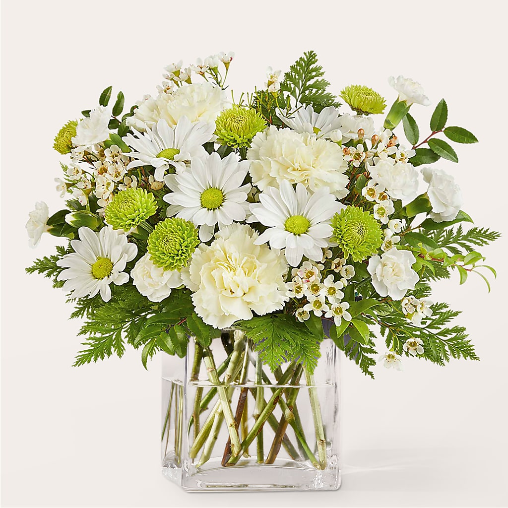 Momentary Meditation Bouquet – LILY'S FLORAL DESIGN & GIFTS, Aberdeen SD