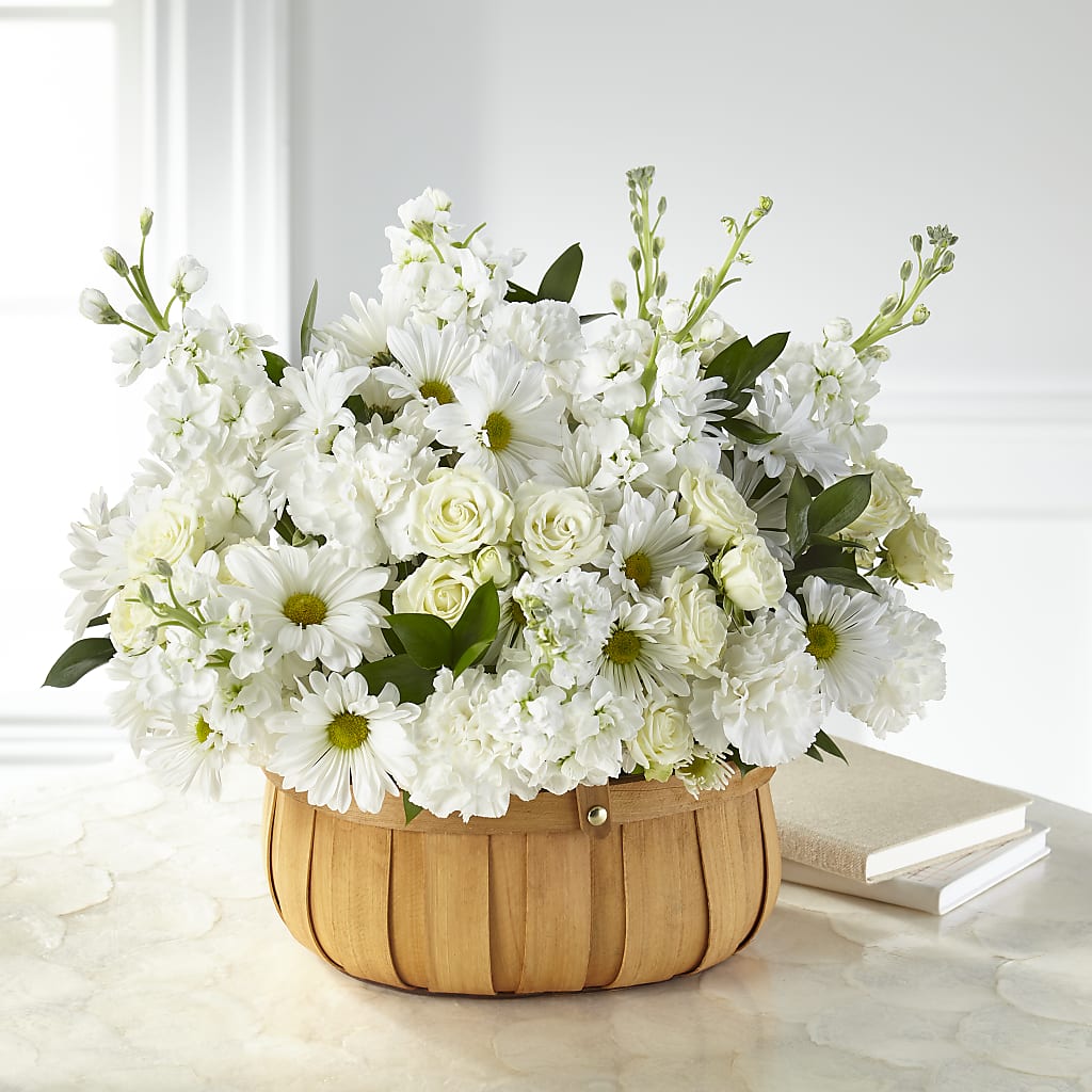 Graceful Garden Basket – LILY'S FLORAL DESIGN & GIFTS, Aberdeen SD