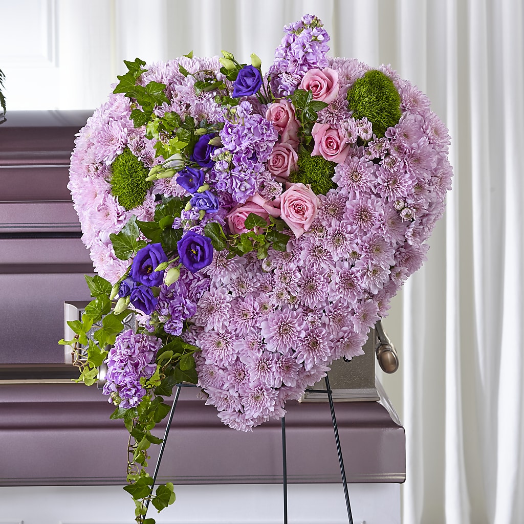 Treasured Love Standing Heart – LILY'S FLORAL DESIGN & GIFTS, Aberdeen SD