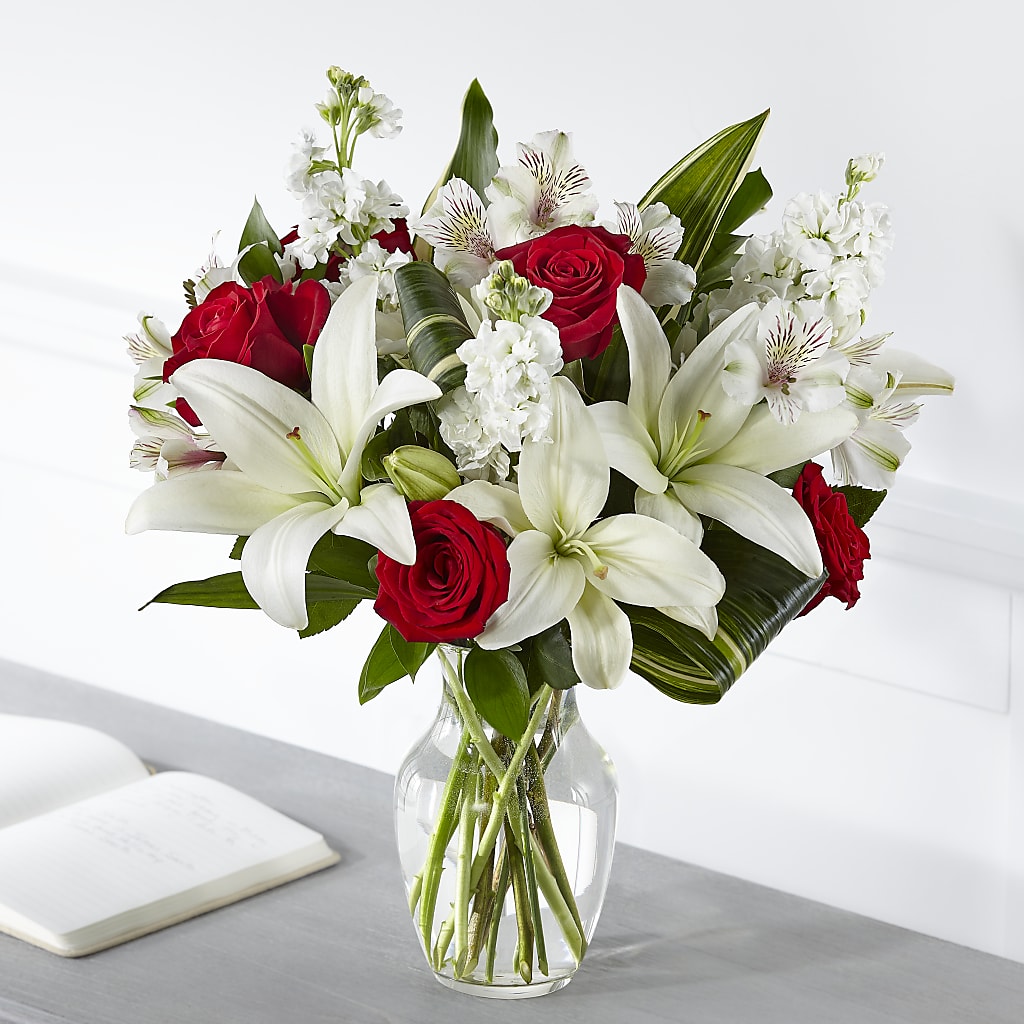 Loving Respect Bouquet – LILY'S FLORAL DESIGN & GIFTS, Aberdeen SD