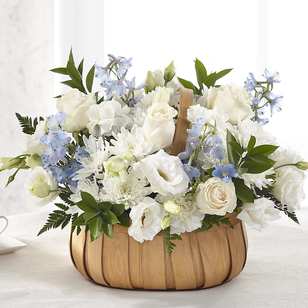 Sincerely Heartfelt Basket – LILY'S FLORAL DESIGN & GIFTS, Aberdeen SD