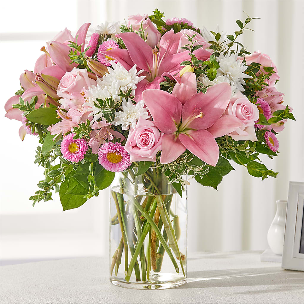 Healing Hug Bouquet – LILY'S FLORAL DESIGN & GIFTS, Aberdeen SD