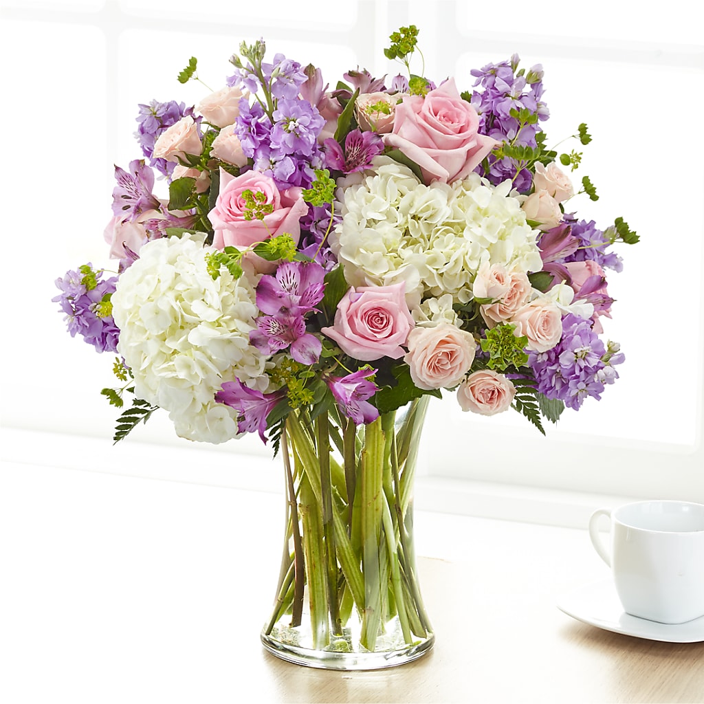 Shared Sentiment Bouquet – LILY'S FLORAL DESIGN & GIFTS, Aberdeen SD