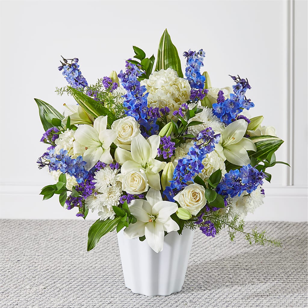 Take Comfort Floor Basket – LILY'S FLORAL DESIGN & GIFTS, Aberdeen SD