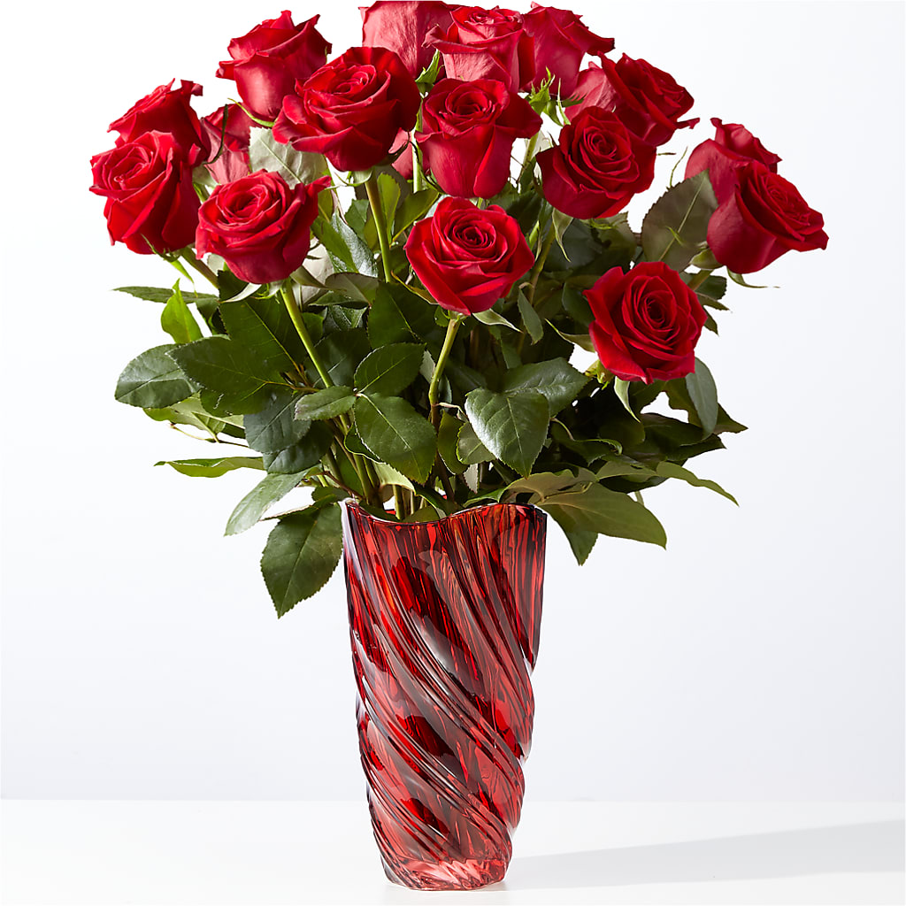 Classic Love Red Rose Bouquet with Luxe Swirl Vase – LILY'S FLORAL DESIGN & GIFTS, Aberdeen SD