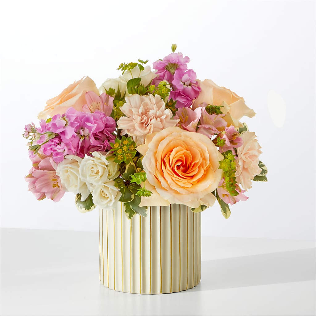 Paradise Bouquet with Ivory Vase – LILY'S FLORAL DESIGN & GIFTS, Aberdeen SD