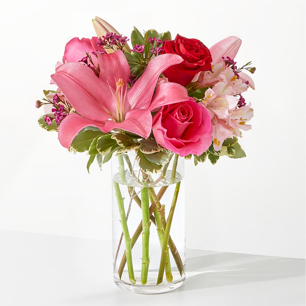Lucky in Love Bouquet – LILY'S FLORAL DESIGN & GIFTS, Aberdeen SD