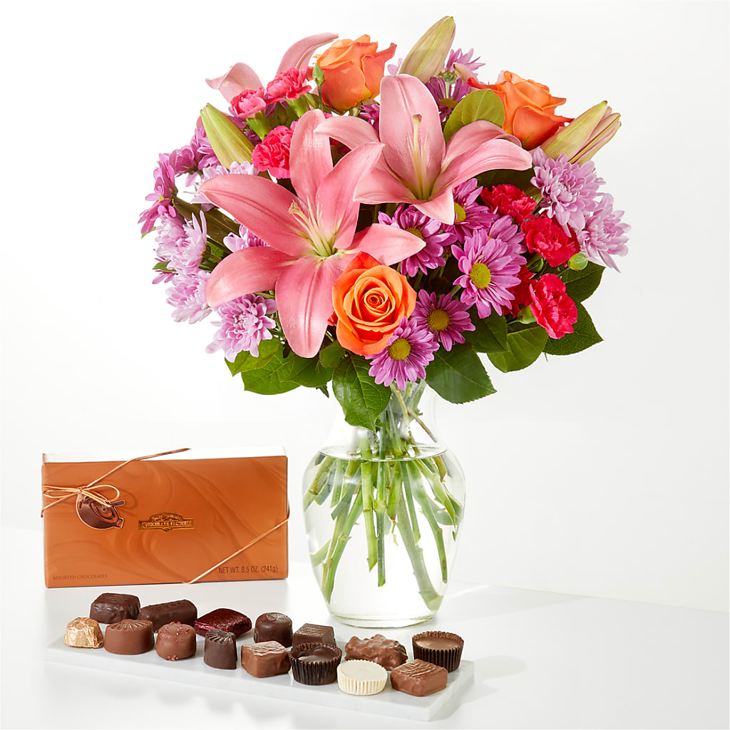 One and Only Bouquet and Chocolate Bundle – LILY'S FLORAL DESIGN & GIFTS, Aberdeen SD
