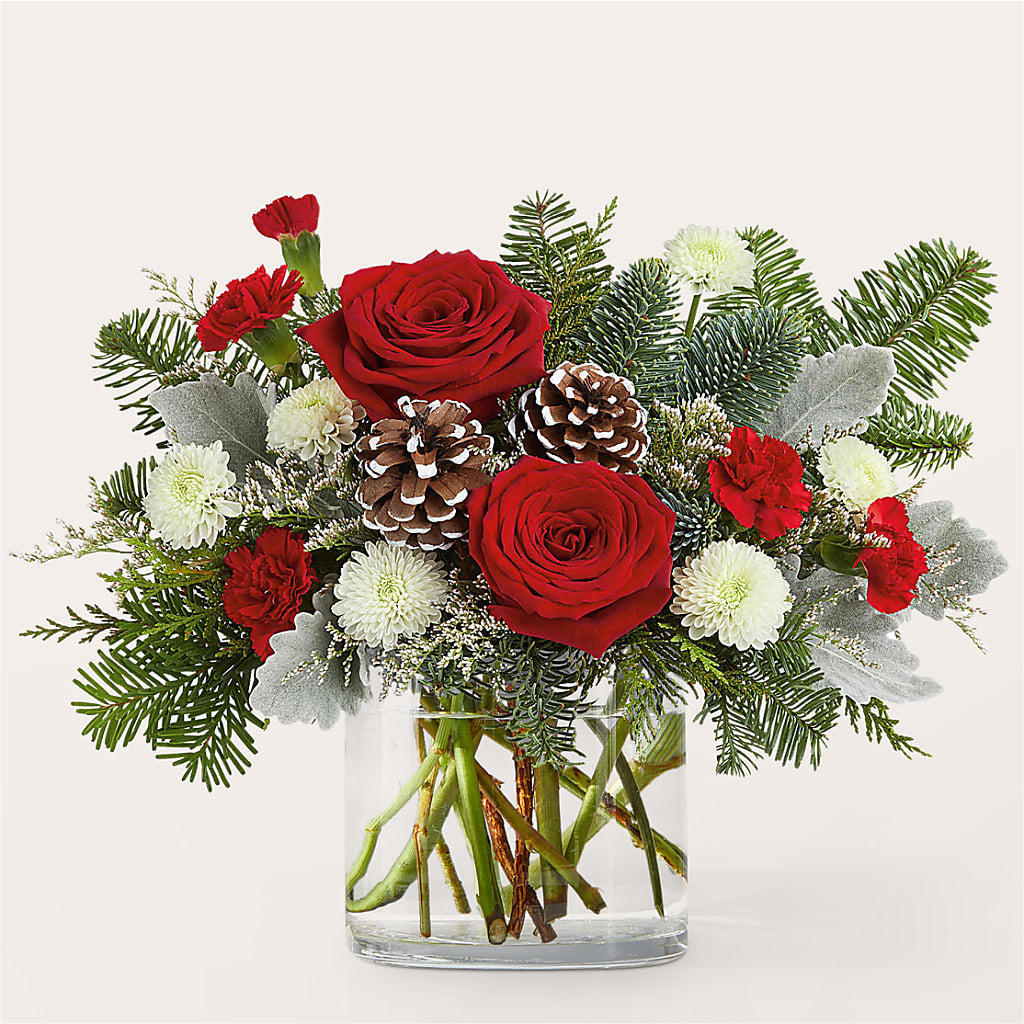 Yule Cheer Bouquet – LILY'S FLORAL DESIGN & GIFTS, Aberdeen SD