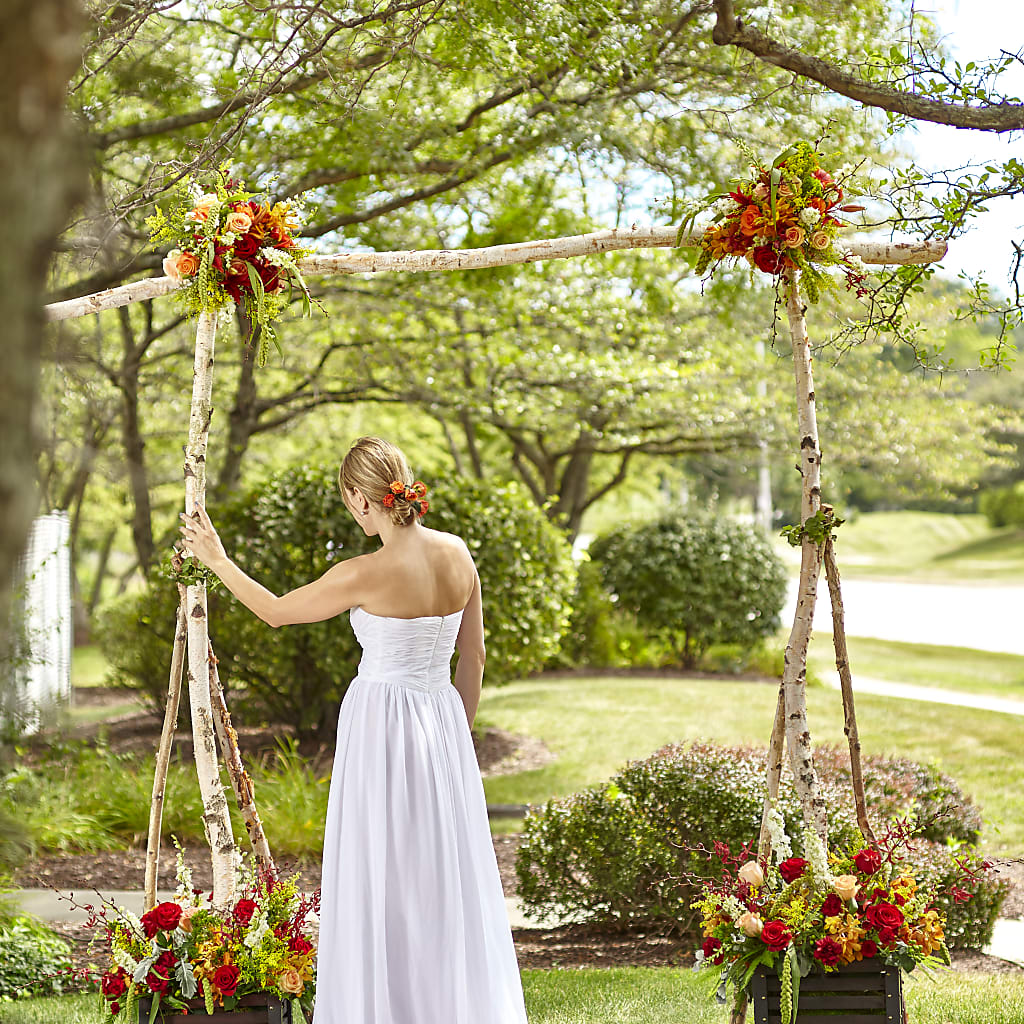 Arbor of Love Archway – LILY'S FLORAL DESIGN & GIFTS, Aberdeen SD
