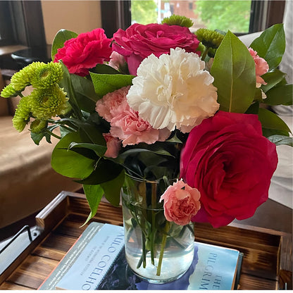 Sweet & Pretty Bouquet – LILY'S FLORAL DESIGN & GIFTS, Aberdeen SD