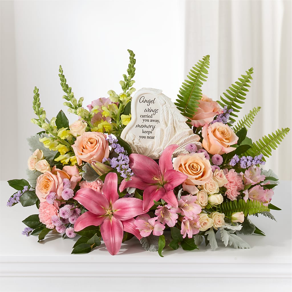 Gentle Light Arrangement – LILY'S FLORAL DESIGN & GIFTS, Aberdeen SD