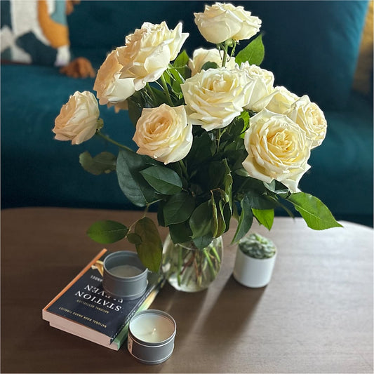 Long Stem Yellow Rose Bouquet – LILY'S FLORAL DESIGN & GIFTS, Aberdeen SD