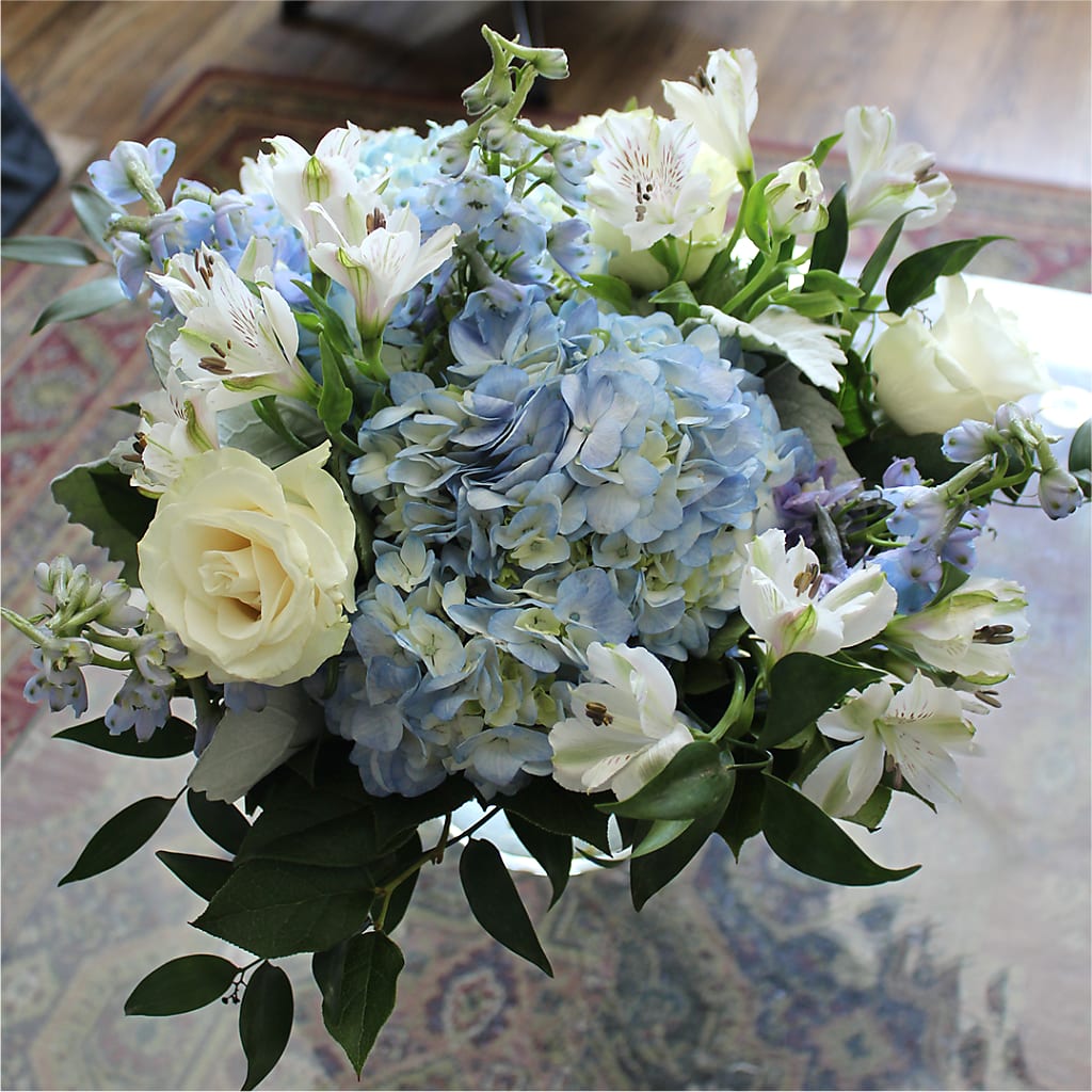 Clear Skies Bouquet – LILY'S FLORAL DESIGN & GIFTS, Aberdeen SD