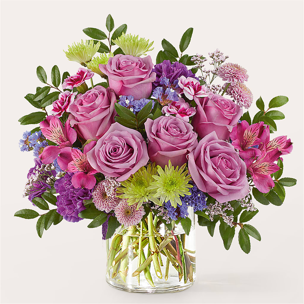 Glass Half Full Bouquet – LILY'S FLORAL DESIGN & GIFTS, Aberdeen SD
