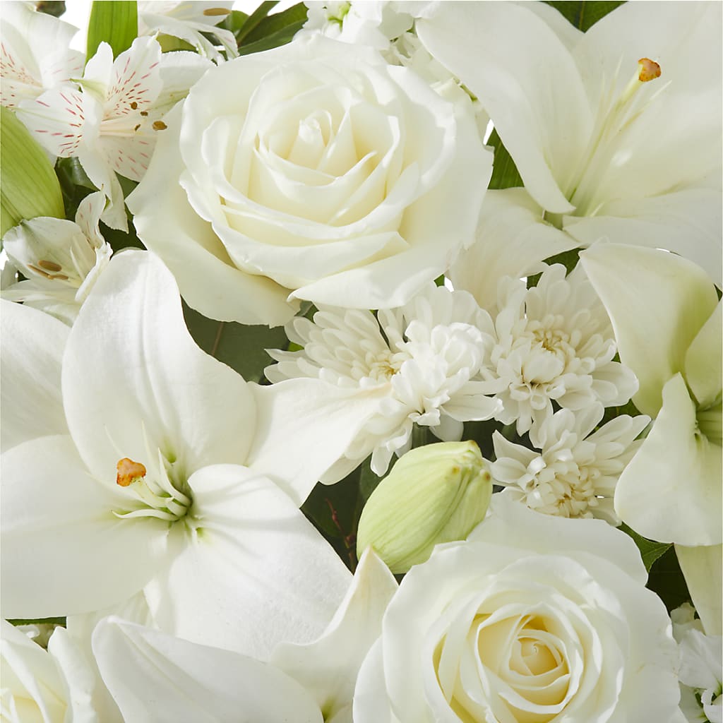 Peaceful Reflections Arrangement – LILY'S FLORAL DESIGN & GIFTS, Aberdeen SD