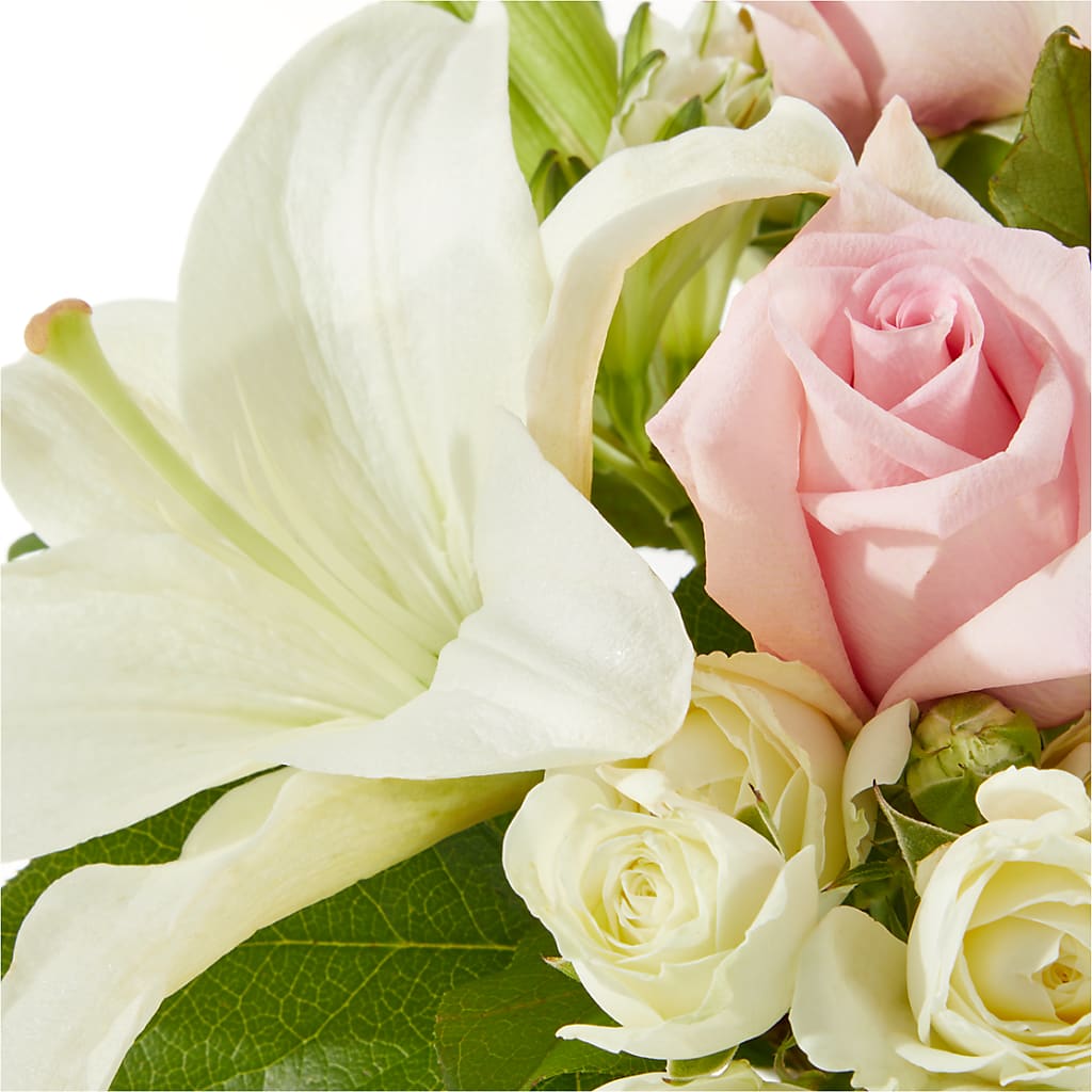 Kindhearted Bouquet – LILY'S FLORAL DESIGN & GIFTS, Aberdeen SD
