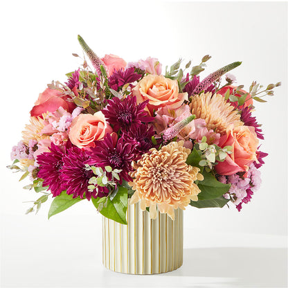 Berry Cobbler Bouquet with Ivory Vase – LILY'S FLORAL DESIGN & GIFTS, Aberdeen SD