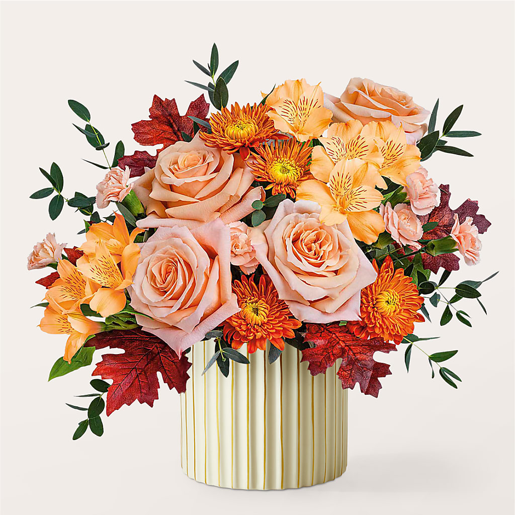 Spiced Latte Bouquet with Ivory Vase – LILY'S FLORAL DESIGN & GIFTS, Aberdeen SD