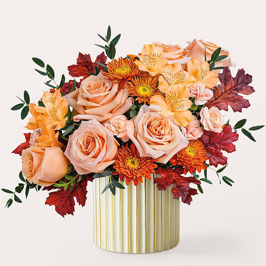 Spiced Latte Bouquet with Ivory Vase – LILY'S FLORAL DESIGN & GIFTS, Aberdeen SD