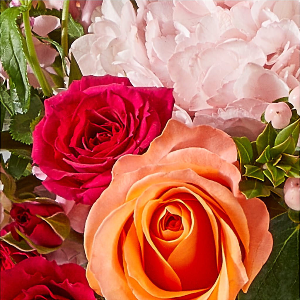 Glitz & Glam Bouquet – LILY'S FLORAL DESIGN & GIFTS, Aberdeen SD
