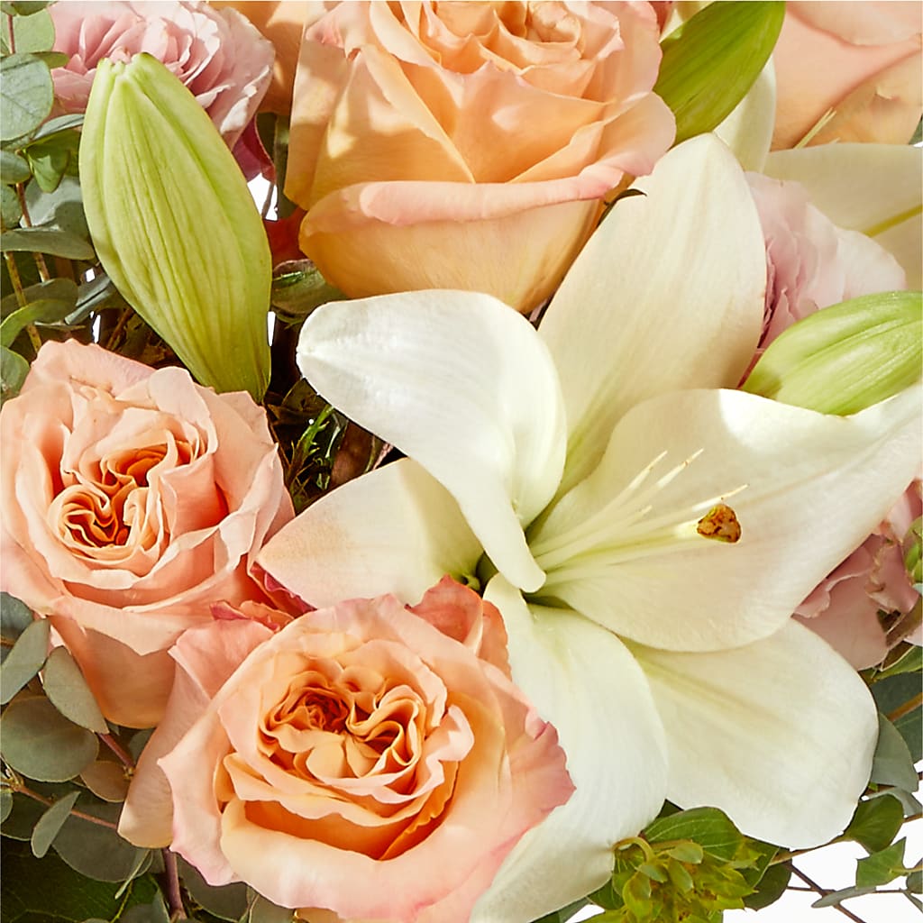 Grapefruit Splash Bouquet – LILY'S FLORAL DESIGN & GIFTS, Aberdeen SD