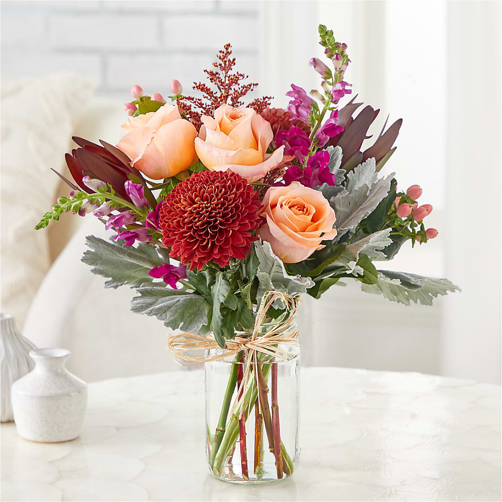 Moody Hues Bouquet – LILY'S FLORAL DESIGN & GIFTS, Aberdeen SD