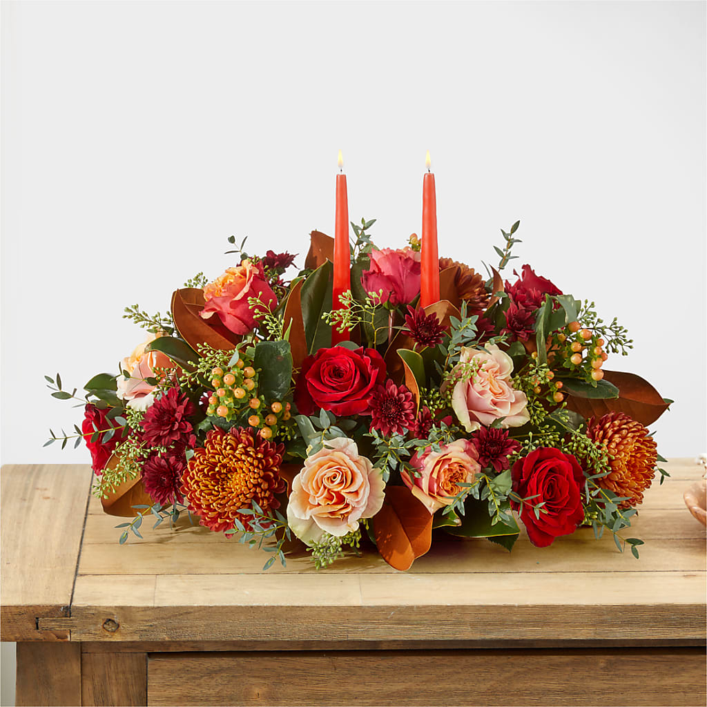 Gather Near Centerpiece – LILY'S FLORAL DESIGN & GIFTS, Aberdeen SD