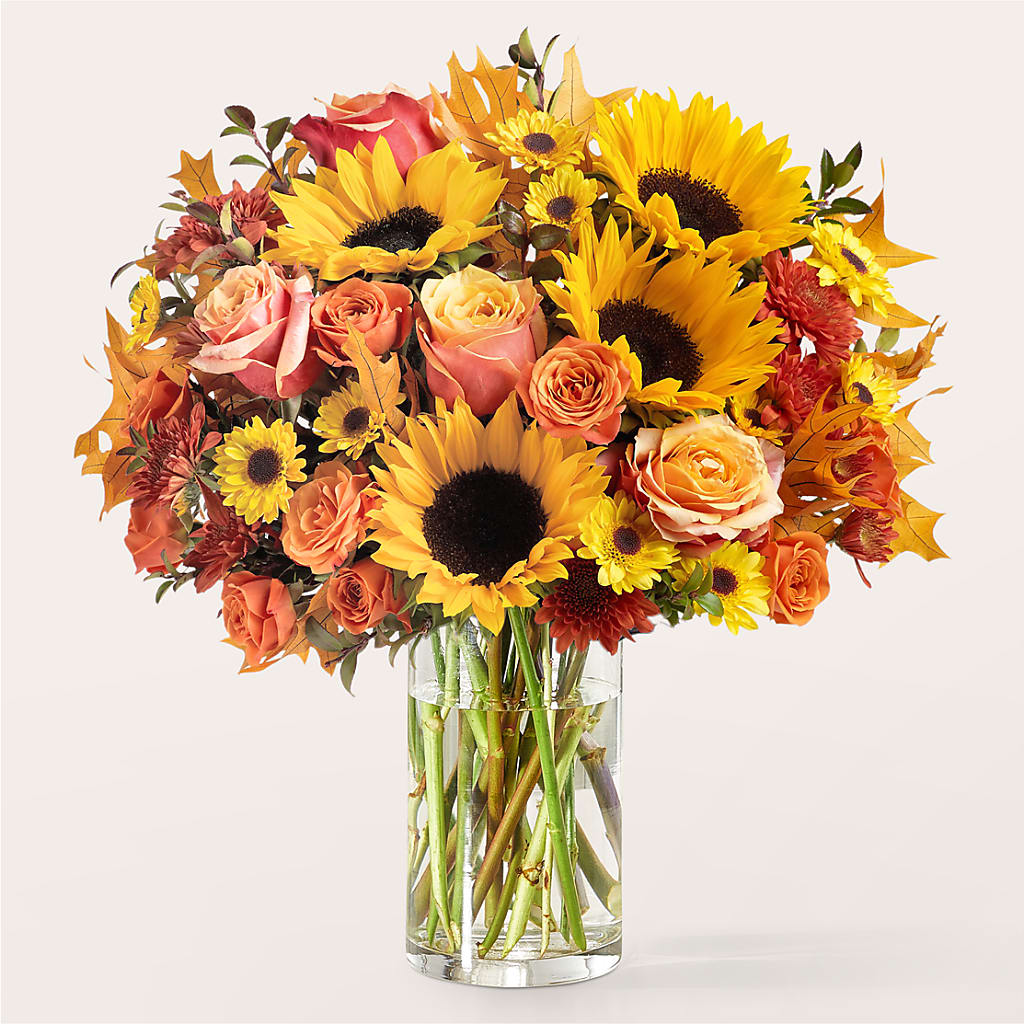 Fluttering Foliage Bouquet – LILY'S FLORAL DESIGN & GIFTS, Aberdeen SD