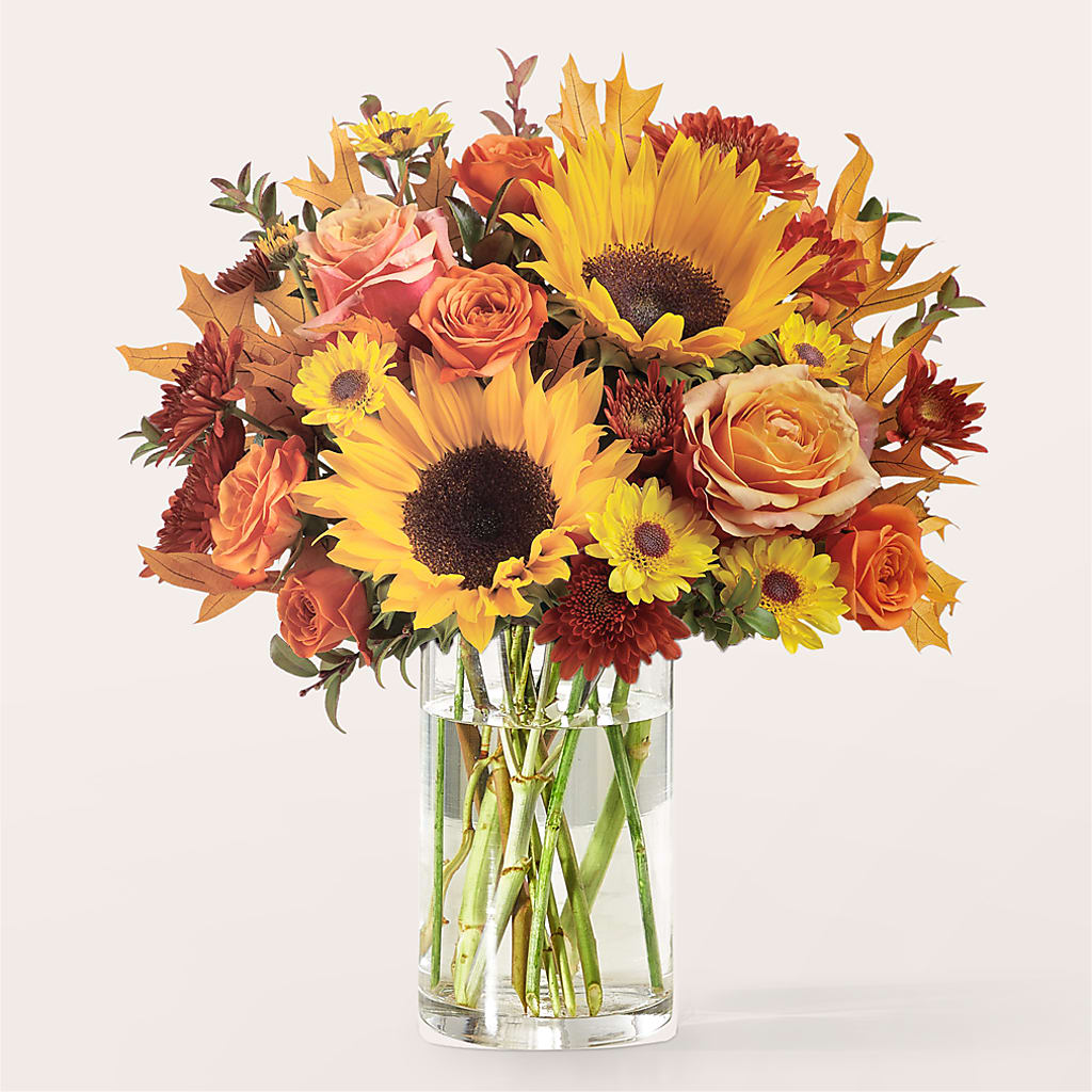 Fluttering Foliage Bouquet – LILY'S FLORAL DESIGN & GIFTS, Aberdeen SD