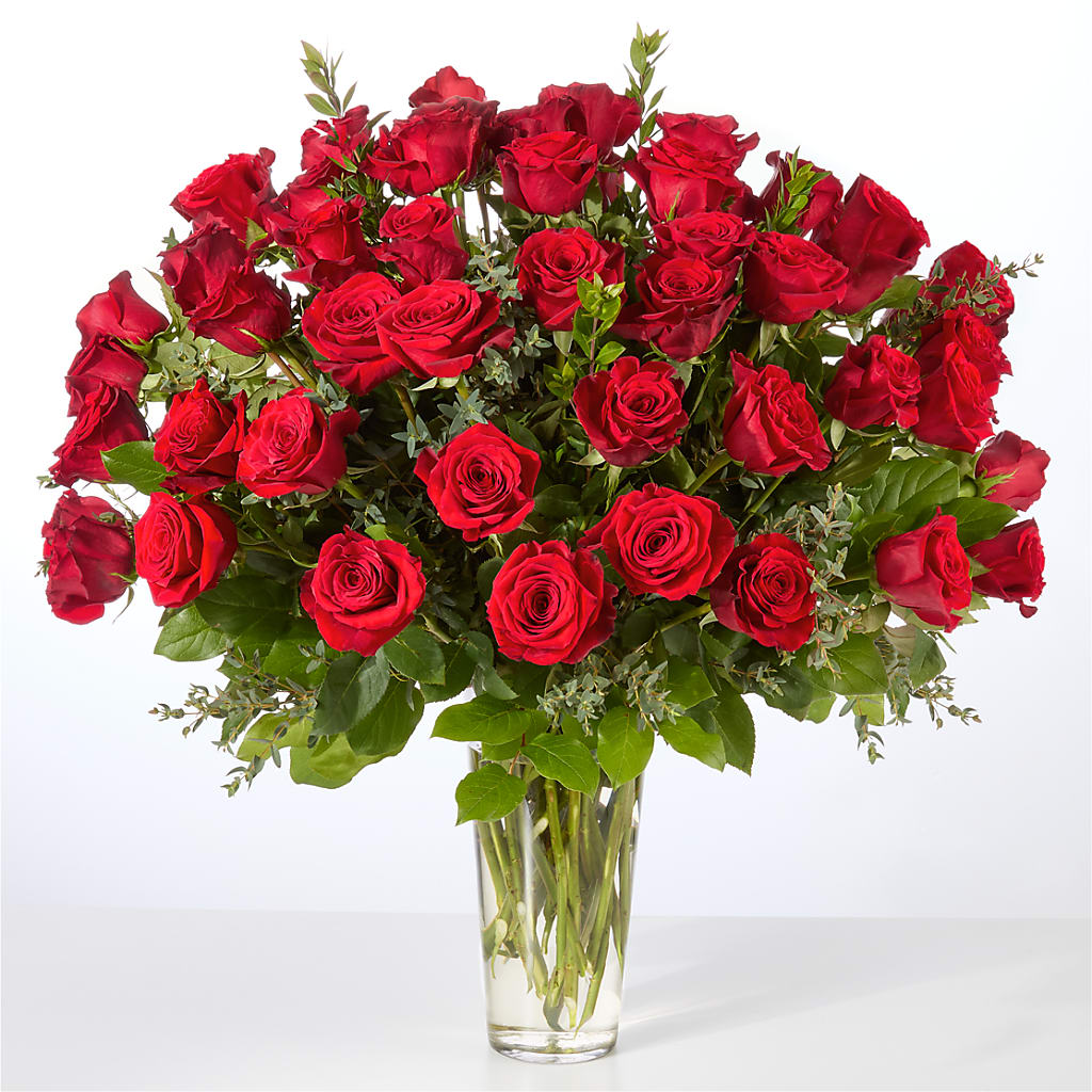 Forever Yours Fifty Stem Red Rose Bouquet – LILY'S FLORAL DESIGN & GIFTS, Aberdeen SD