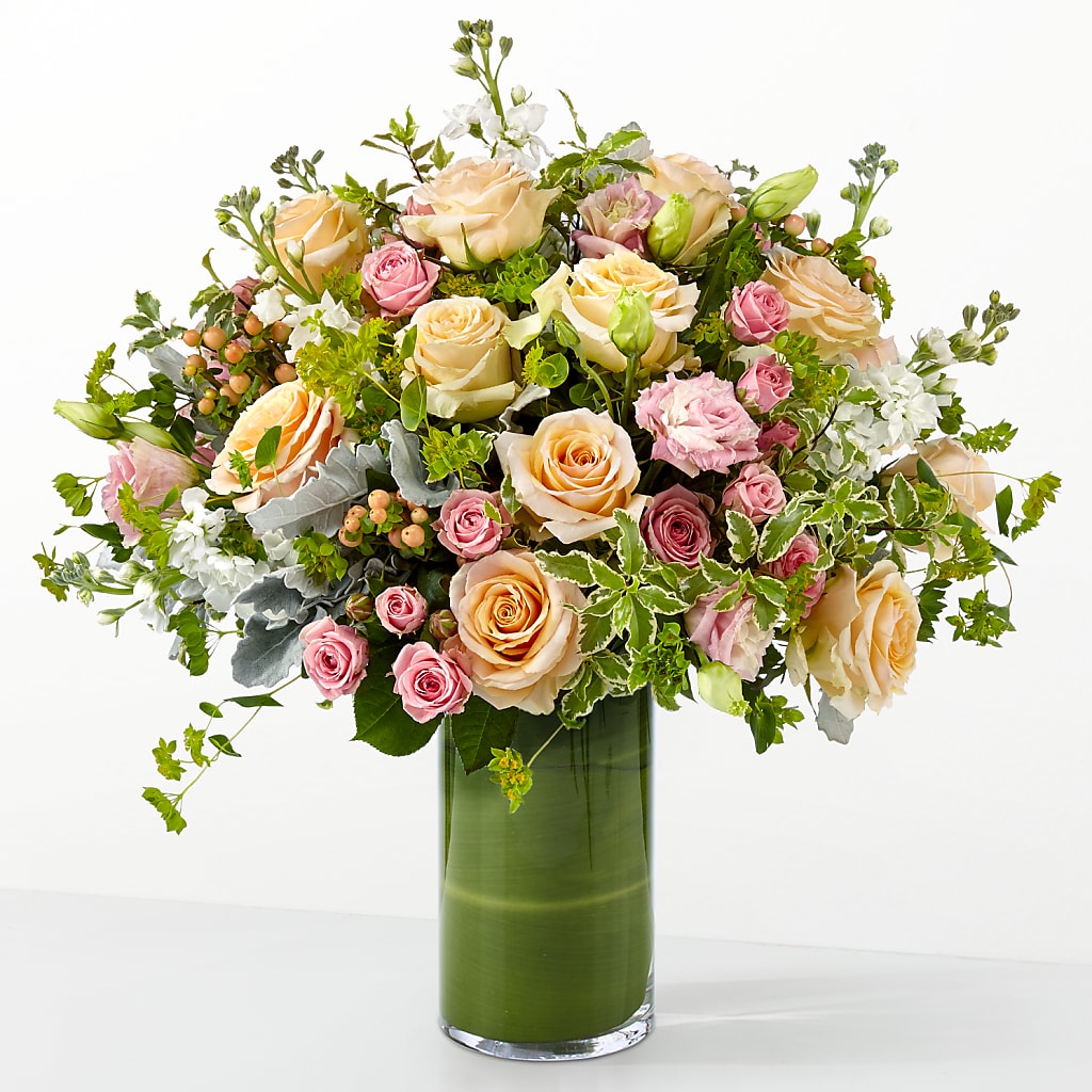 The Glamour Shot – LILY'S FLORAL DESIGN & GIFTS, Aberdeen SD