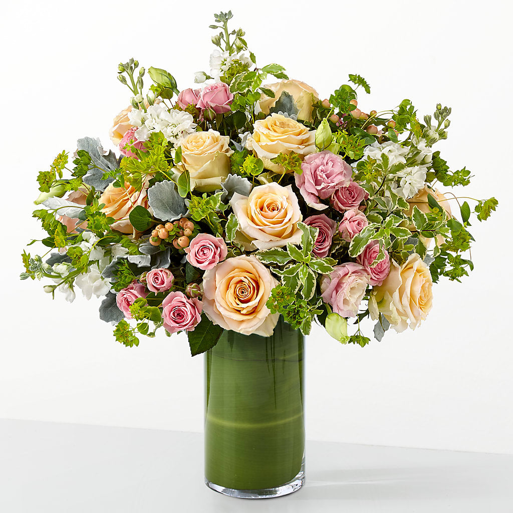 The Glamour Shot – LILY'S FLORAL DESIGN & GIFTS, Aberdeen SD